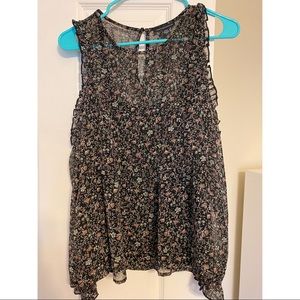 American Eagle, medium, black floral long sleeve top